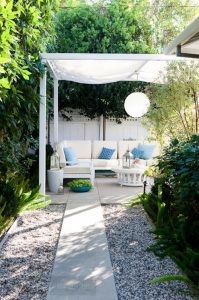 15 small backyard ideas to create a charming hideaway FQUNXBA