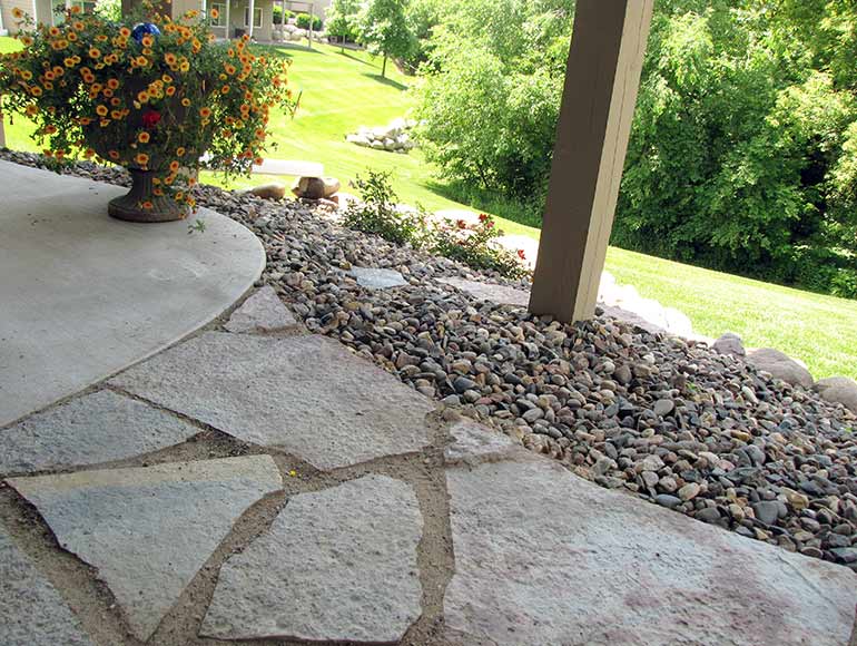 benefits of flagstone pavers: PXPNYOP