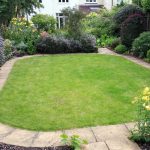 garden edging ideas for lawn edging | hgtv AYEMAVB