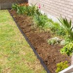 garden edging ideas increase the beauty of your lawn by adding garden edging that works well  with the style ZYRSYXQ
