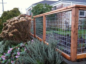 garden fence backyard vegetable garden | backyard vegetable garden ideas | woodworking  project plans, 2048x1536 . YAIDXIA