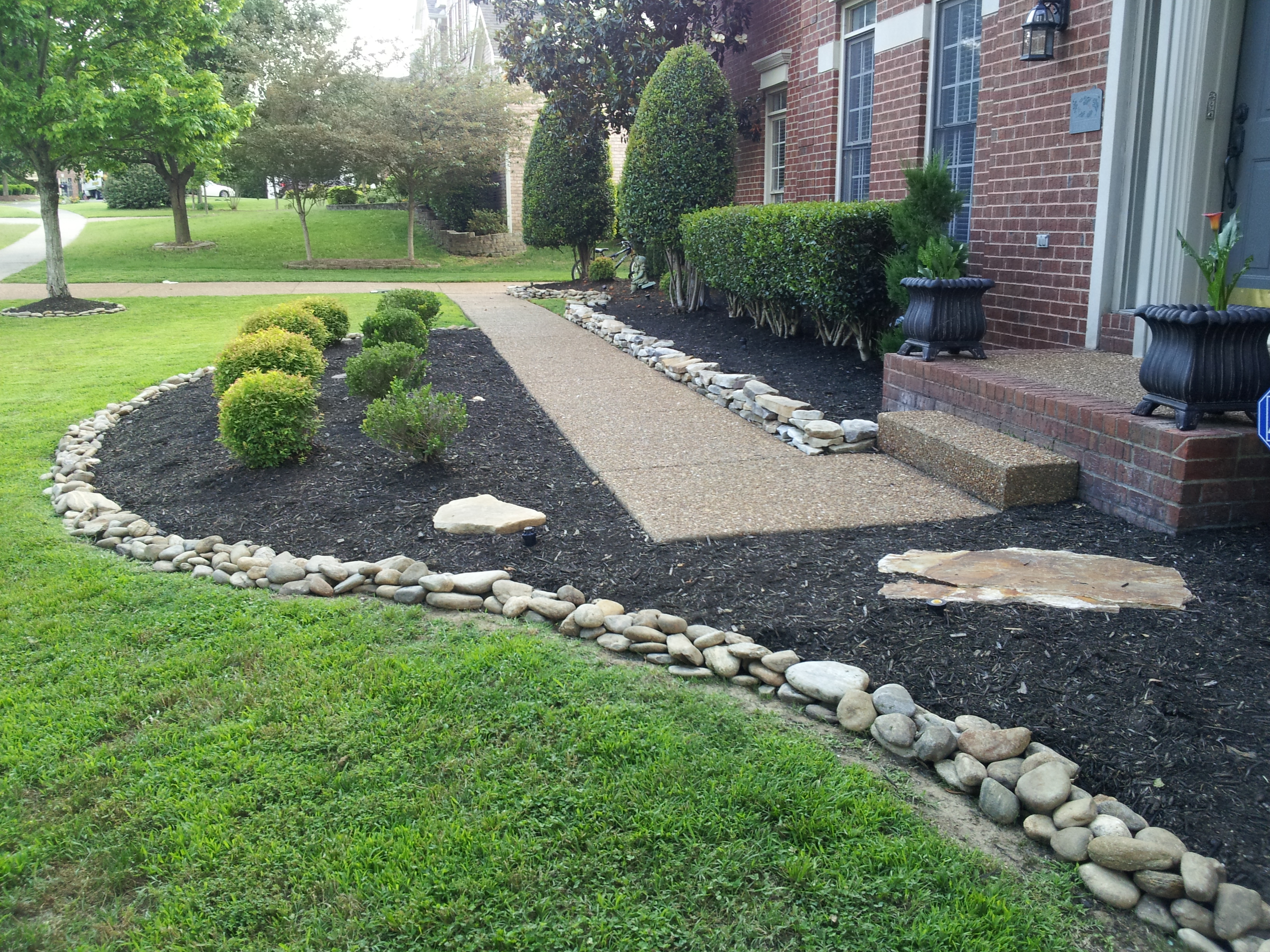 landscaping rocks landscaping with stones and rocks instead of mulch | ... archives -  franklin stone GCAWICD