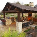 outdoor kitchen ideas outdoor kitchen designs featuring pizza ovens, fireplaces and other cool  accessories GFNASPN