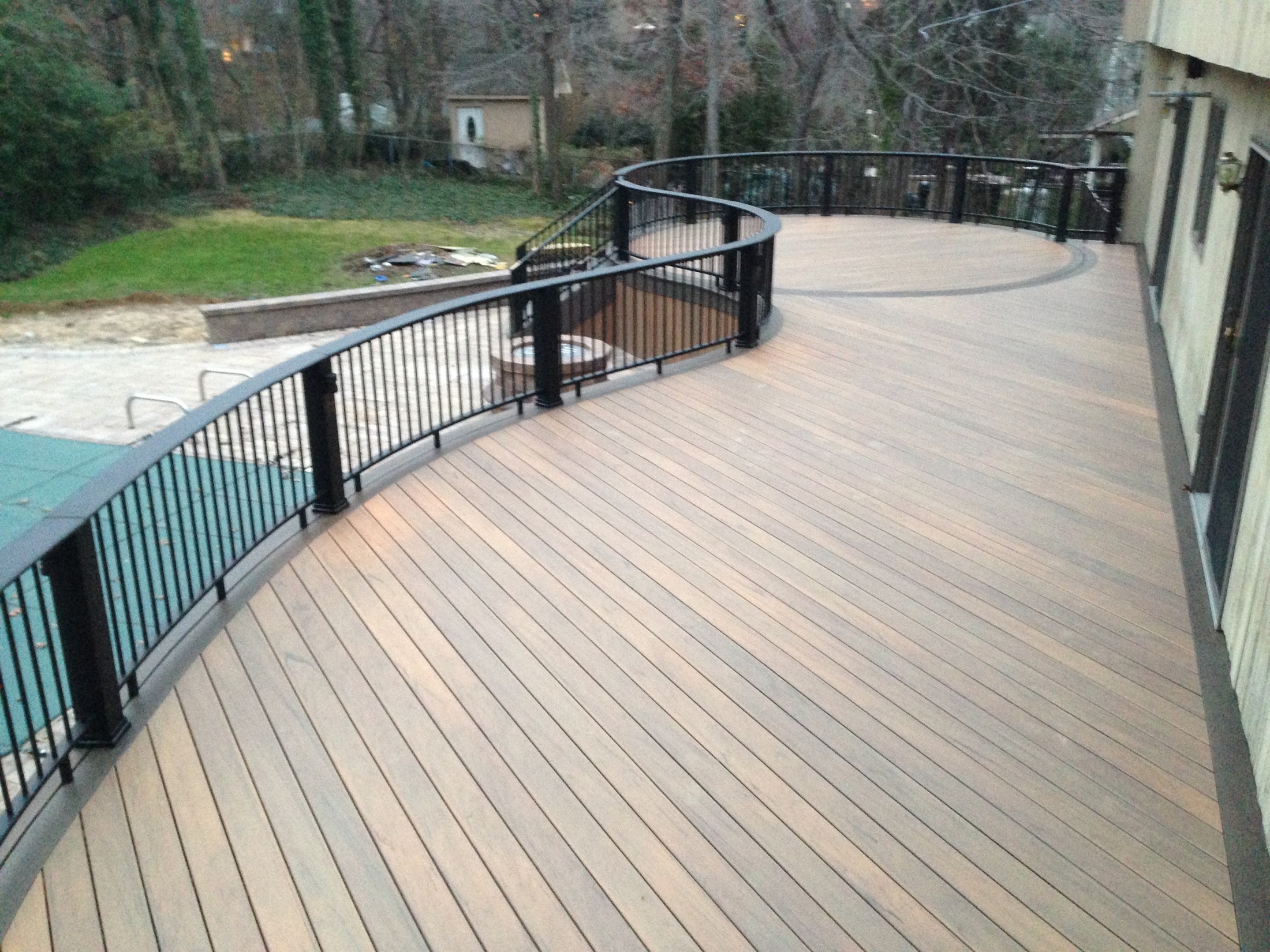 Why to opt for plastic decking?