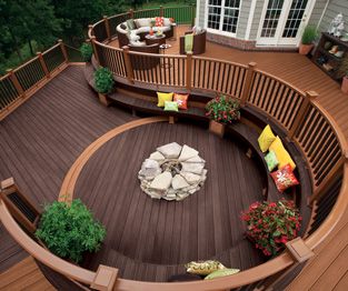 trex transcend circular composite decking and railing in tree house medium  brown and vintage RPNQRUH