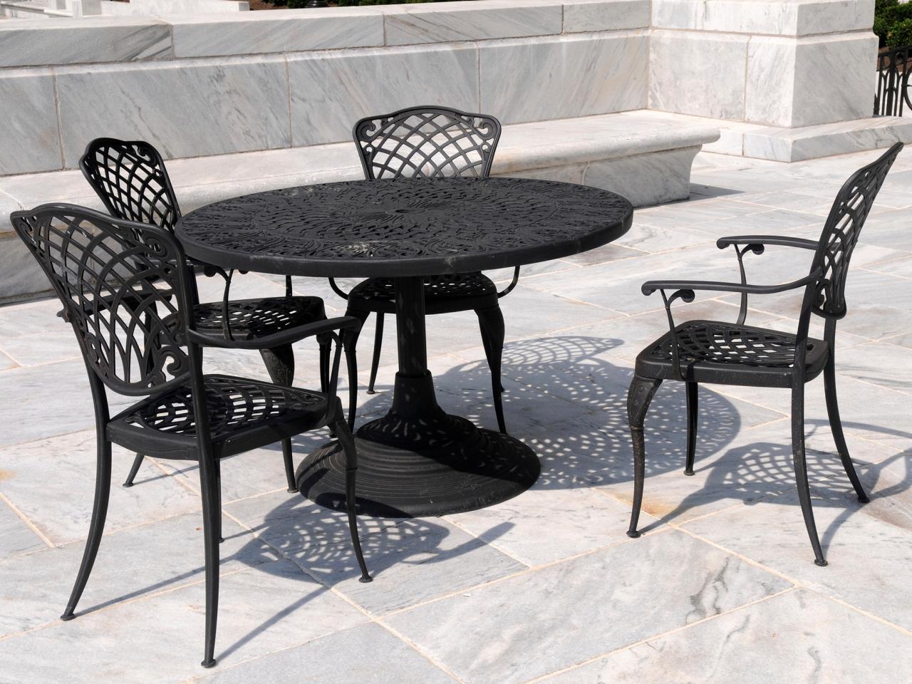 Wrought Iron Patio Furniture – Class That Endures forever