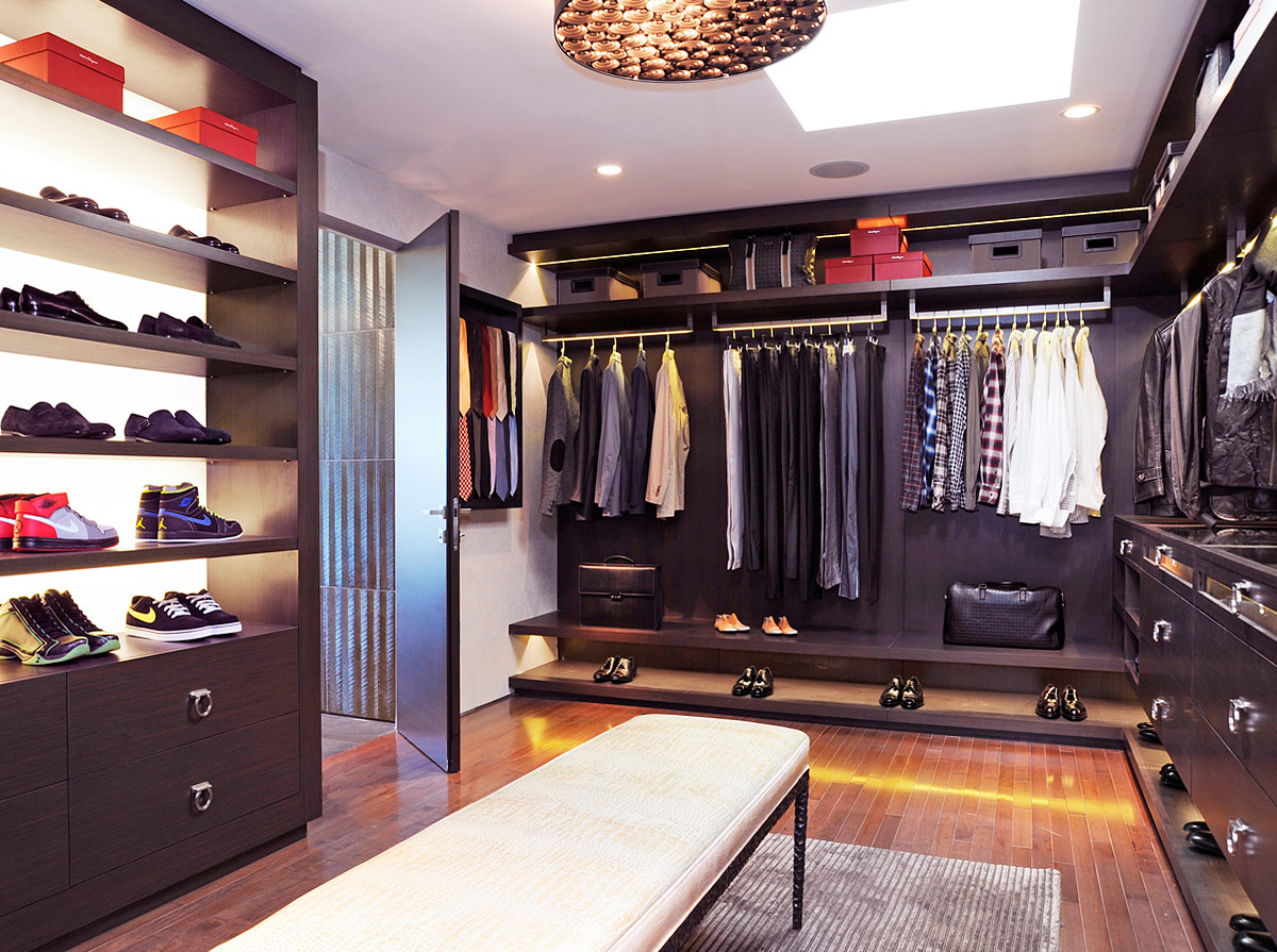 How to choose the closet designs that can enhance your storage capacity?