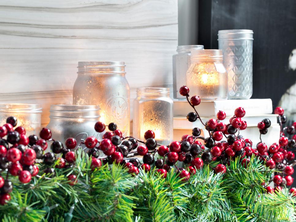 25 indoor christmas decorating ideas | hgtv OIZBTTT
