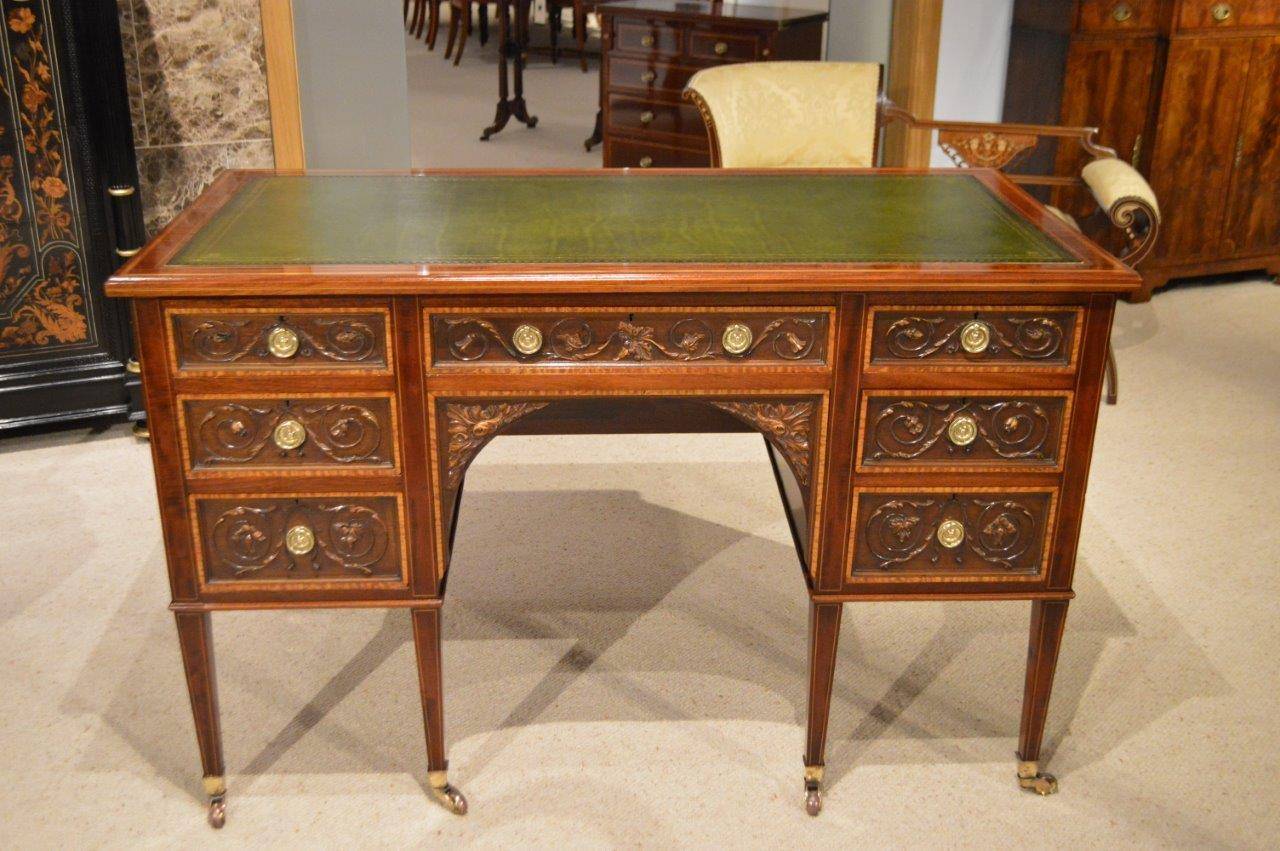 mahogany antique desk by gillows of lancaster 3 UBCCWVT