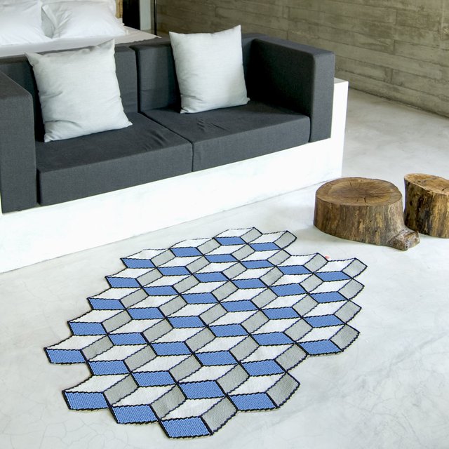 21 cool rugs that put the spotlight on the floor EEZCOMD