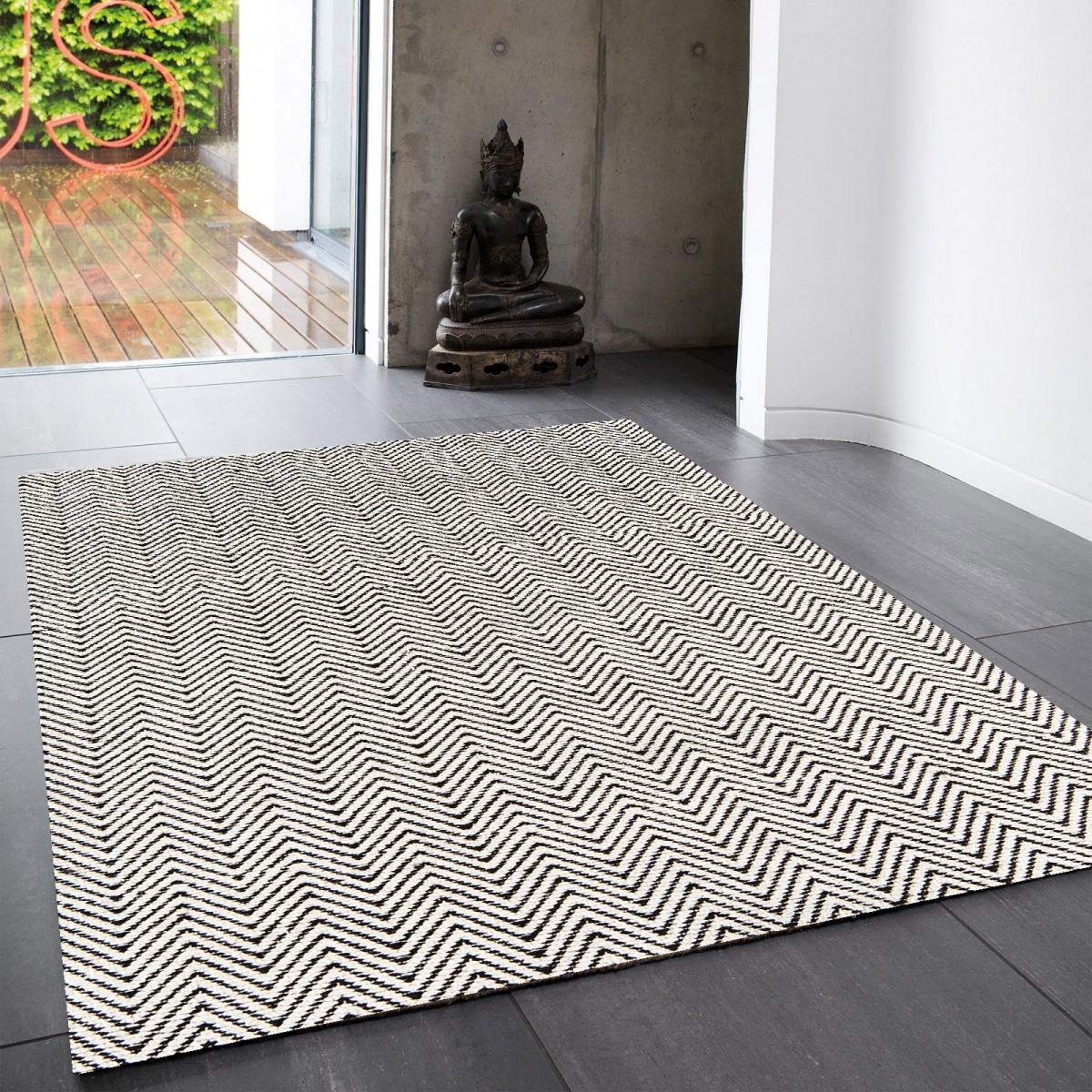 “crisp and classic white rugs that will never go out of style”