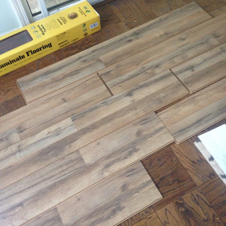 Durable Laminate Wood Flooring tavern oak laminate flooring from lowes flooring ideas with lowes laminate  flooring YZRSJGT