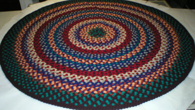 Handmade woven rugs handmade woven rugs a dark wine color ties it all together. see the DUMFNOG