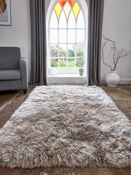 large rug large luxurious sheepskin rug - caramel QLLUWVY