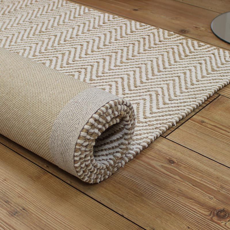 natural rugs ... this rug wont ruck with any amount of footfall. 3 sizes and GKTZHZT