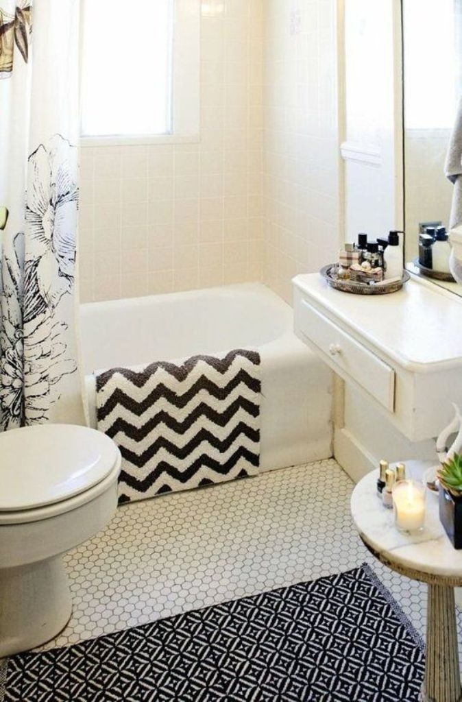 A guide on how to use small rug in bathrooms