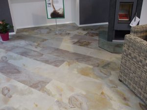 Solid stone floors in rosettau0027s efforts to produce a stone flooring which is warm to the KVSZRES
