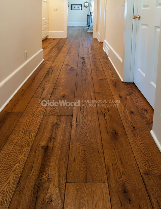 wide plank hardwood flooring reclaimed wide plank flooring. antique resawn oak IZDPRCL