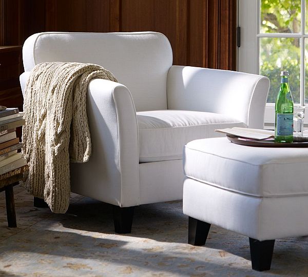 Comfortable and elegant Dylan armchair