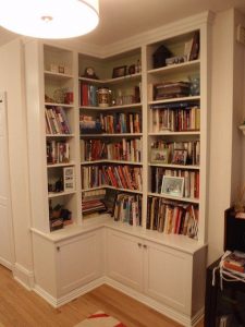 corner bookcase in 2019 | Ideas for the House | Pinterest | Corner