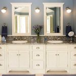 Custom bathroom vanities: photos and products ideas