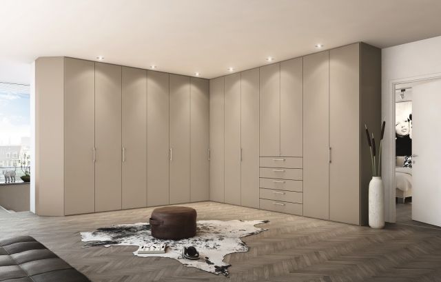 Beadle Crome Interiors Fitted Wardrobes - Wardrobes - Beadle Crome