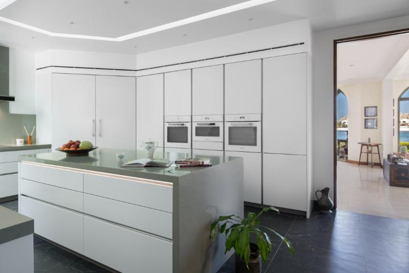 Hacker Kitchens – Classy One To Have