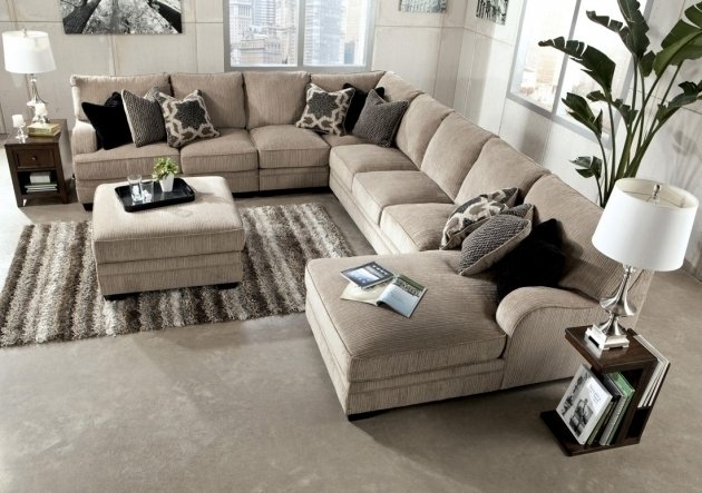 How to Find Appropriate Large Sectional
Sofas