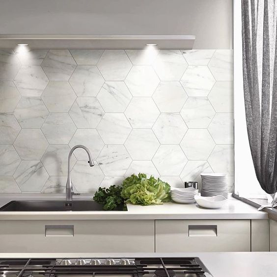 36 Eye-Catchy Hexagon Tile Ideas For Kitchens - DigsDigs