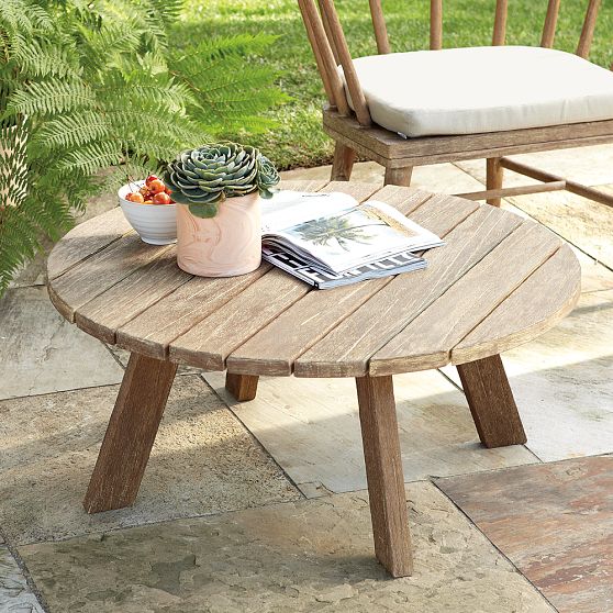 Timeless Dexter outdoor coffee table