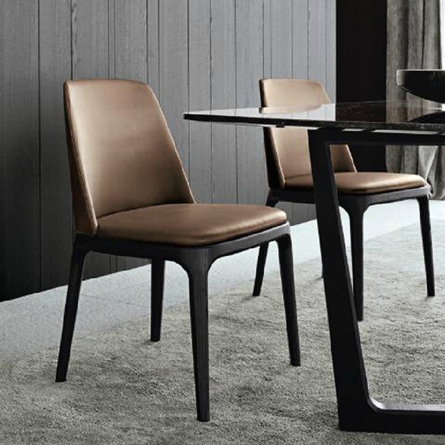 Online purchase of the restaurant chairs