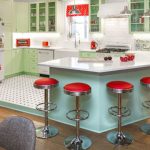 This Retro Kitchen Makeover Will Make You Nostalgic for Yesteryear