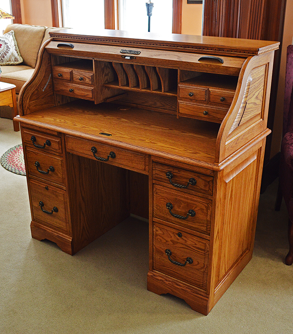 Winners Only - Roll Top Desk - Harris Family Furniture