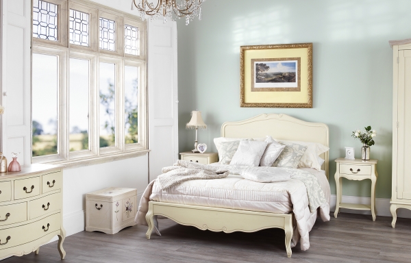 Shabby Chic Bedroom Collection