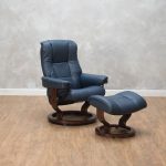Stressless by Ekornes Living Room Mayfair Small Chair & Ottoman