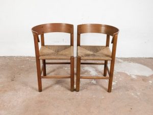 Vintage Chairs by Mogens Lassen for Fritz Hansen, Set of 2 for sale