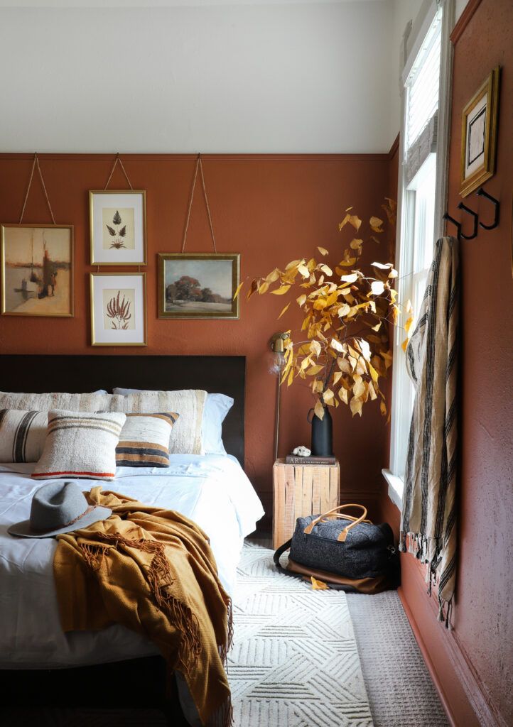 How to select paint colors for bedroom?
